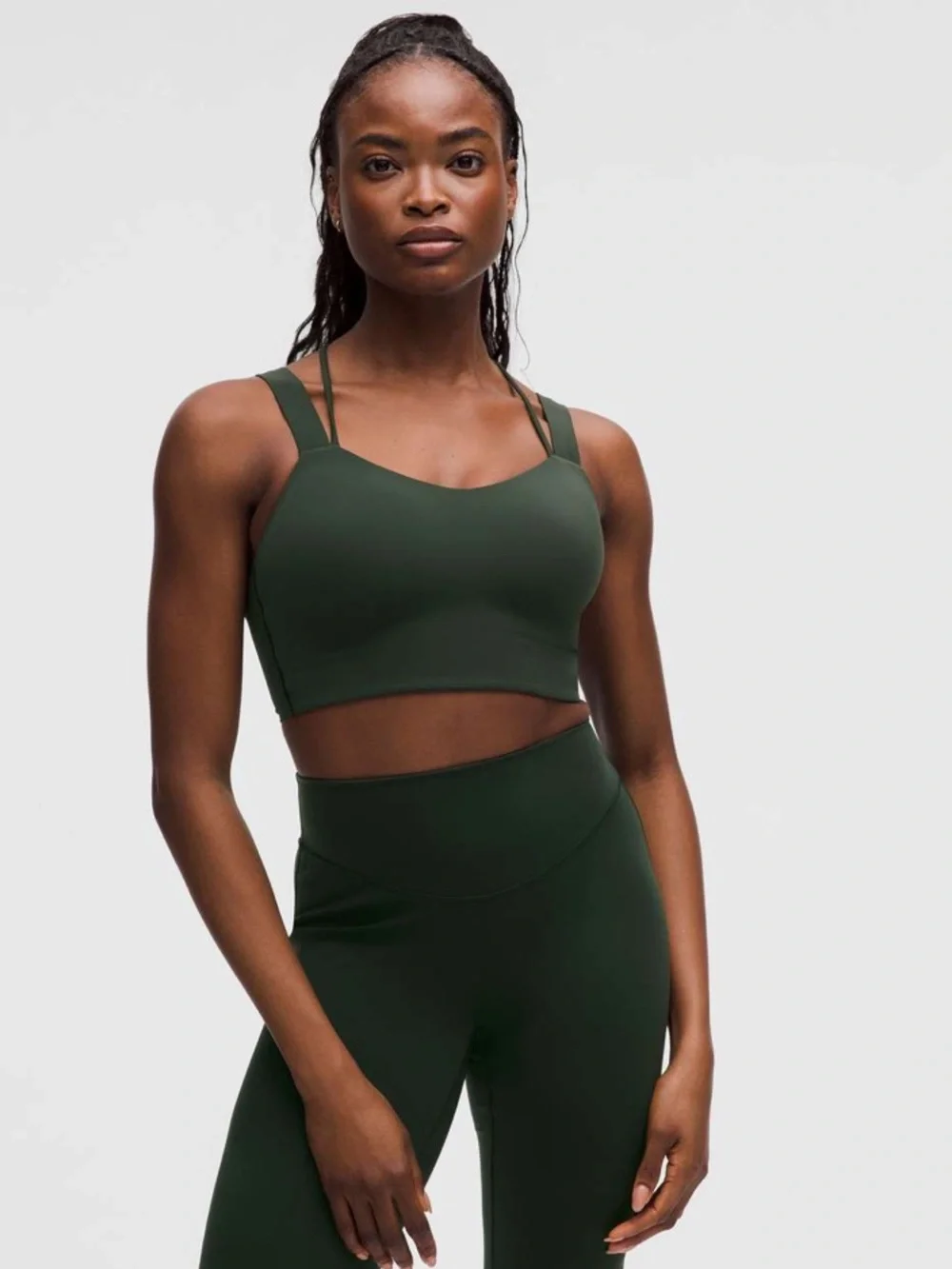 Like New Lululemon Matching Rainforest Green Set. Size Top 6/Bottom 4